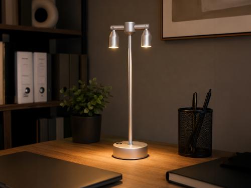 مصباح طاولة LED لاسلكي لمس قابل لإعادة الشحن - فضي