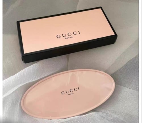 مرايه جوتشي بيضاوي مع ستاند