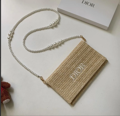 شنطة يد ديور نسائي (خشبي)