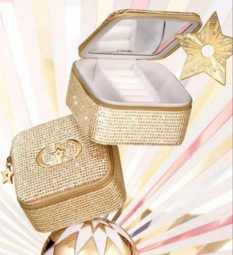 شنطة مجوهرات من ديور بيوتي الجديدة