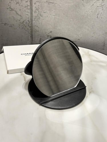 مرايه انيقه شانيل مع البوكس