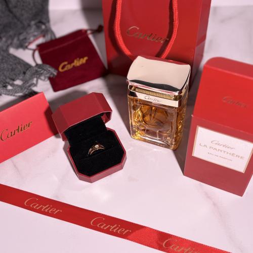 بكج كارتير اكسسورات وعطر شامل الملحقات