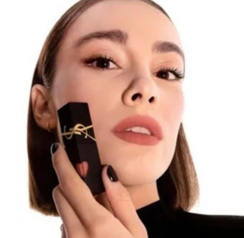 أحمر شفاه ذا انكس بليرنج سائل غير لامع درجة 231 رو...