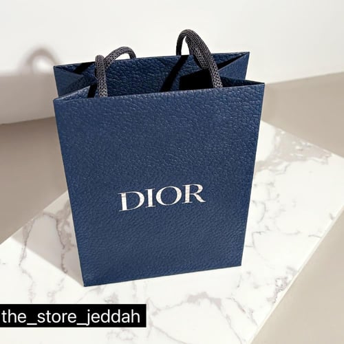 بوكس ارواج ديور مستورد 6 مل مع كيس ديور كحلي صغير