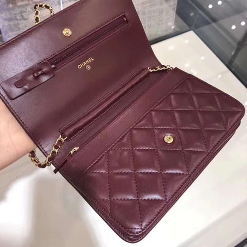 شنطة شانيل عنابي 19 سم