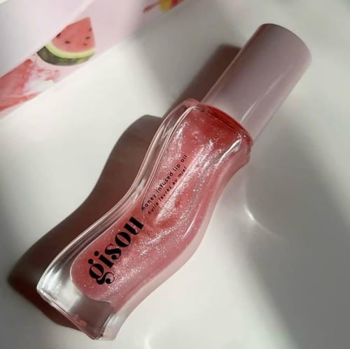 غيسو ملمع ومرطب الشفاه الغني بالعسل وترملون