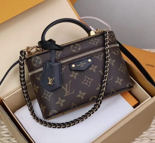 لوي فيتون Vanity Chain Pouch مقاس19cm