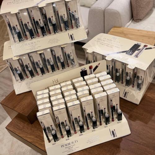 ستاند بكجات الشفايف (روج كريمي_محدد شفايف) اللون ع...