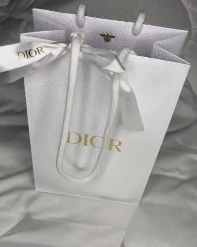 كيس ديور وسط مع شريطه