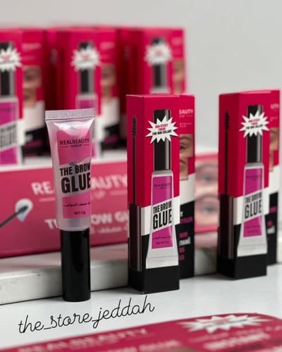 مسكره حواجب بديل نيكس او كايلين