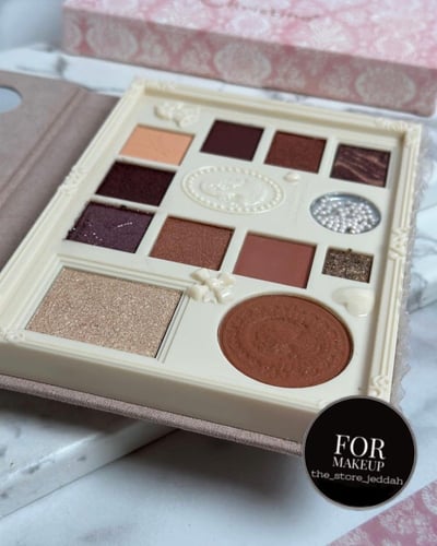 ظل رساله من باريس كرستين