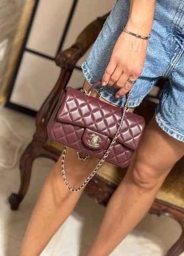 شنطة شانيل هاندل ماروني 20 سم