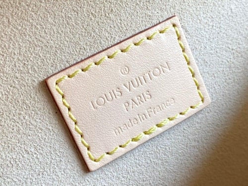 شنطه لويس فيتون سومور بي بي