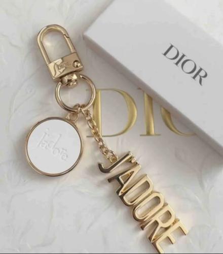 ميداليه ديور