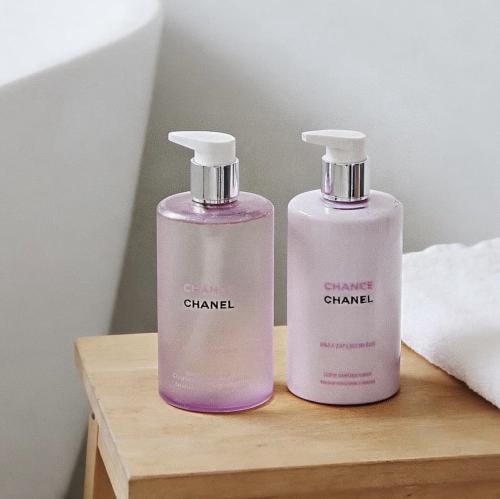 مجموعة شانيل شانس للعناية بالجسم – جل استحمام ولوشن مرطب 400 مل × قطعتين | CHANEL CHANCE BEAUTY RITUAL S