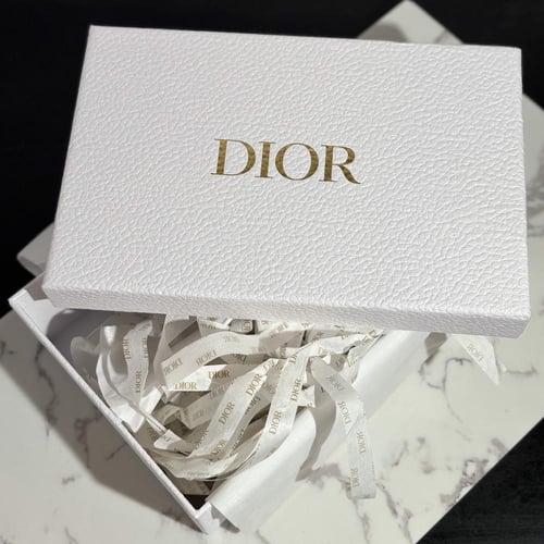 بوكس مجموعه ديور للعرايس العطر الاصدار الجديد