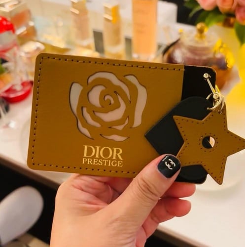 مرايه ديور مع الملحقات