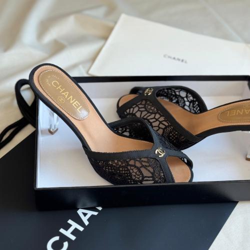 كعب شانيل دانتيل