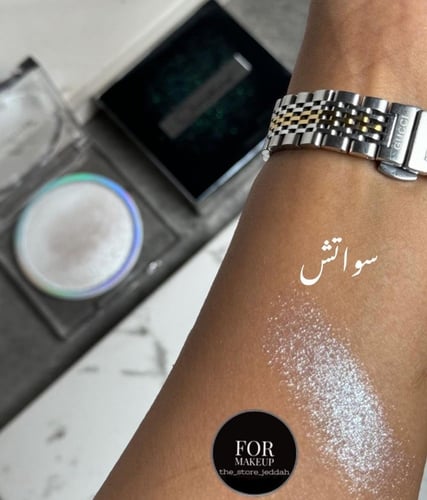 اضاءه كرستين فضي