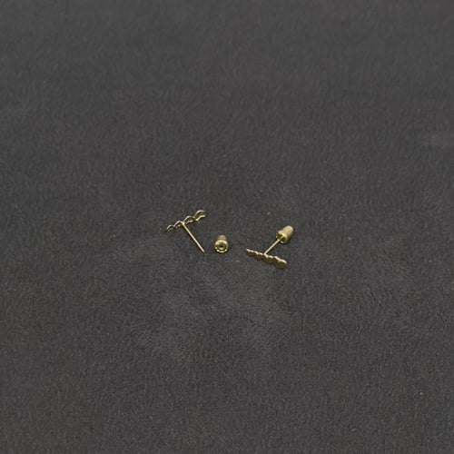 حلق ذهب ناعم