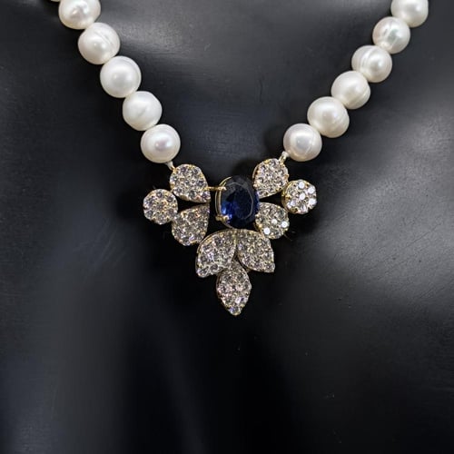 عقد تصميم الألماس واللؤلؤ الفاخر