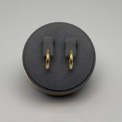 حلق ذهب صافي تصميم ايطالي عيار 18 الوزن 1.3g