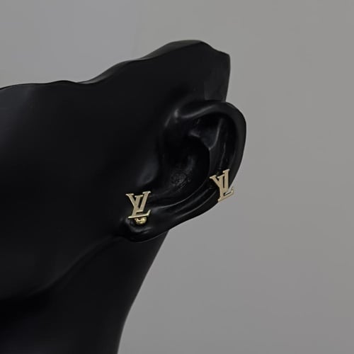 حلق ذهب ناعم