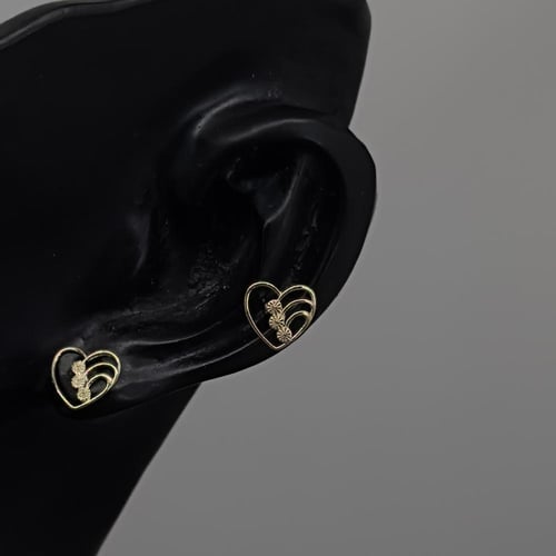 حلق ذهب ناعم