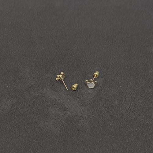 حلق ذهب ناعم