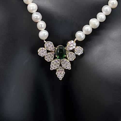 عقد تصميم الألماس واللؤلؤ الفاخر