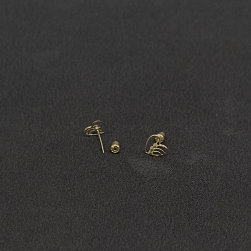 حلق ذهب ناعم