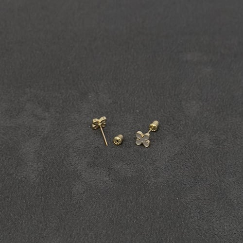 حلق ذهب ناعم