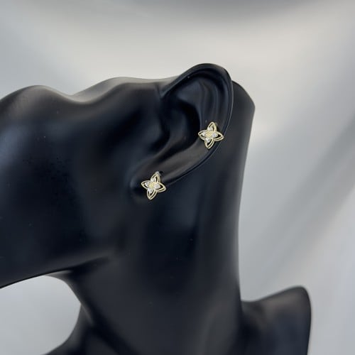 حلق ذهب عيار18 وزن 0.80