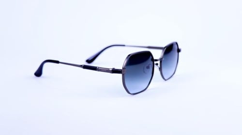 نظارة شمسية لوكا