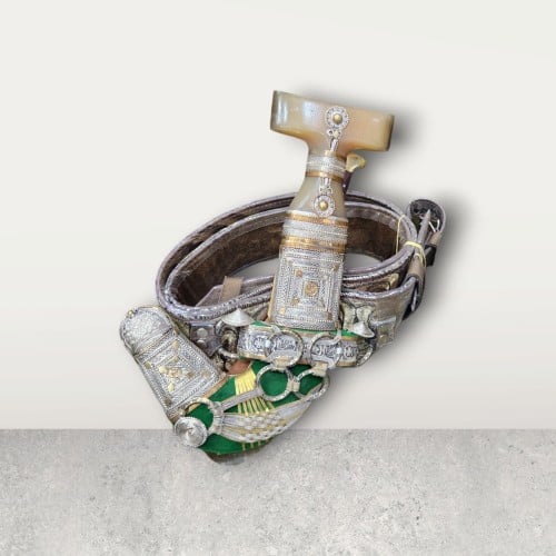 جنبيه خنجر من الفضه