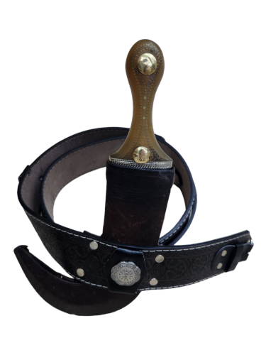 جنبيه ولادي من 10 سنوات الى عمر 16