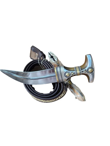 جنبيه خنجر من المعدن