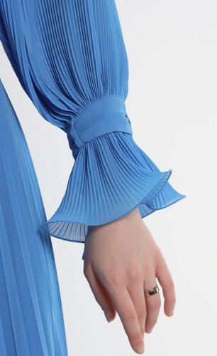 فستان شيفون بكرستال مع حزام