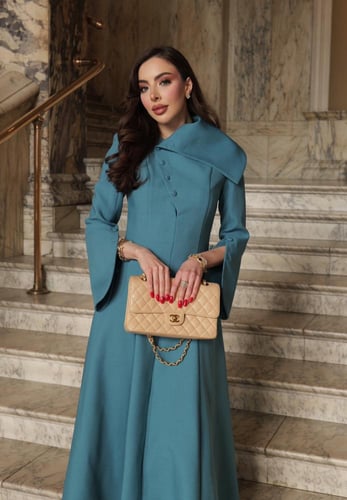 فستان كلاسيك تركوازي