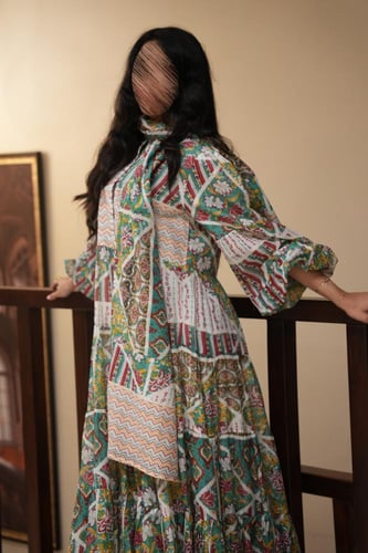 جلابية كلوش سكارف اخضر