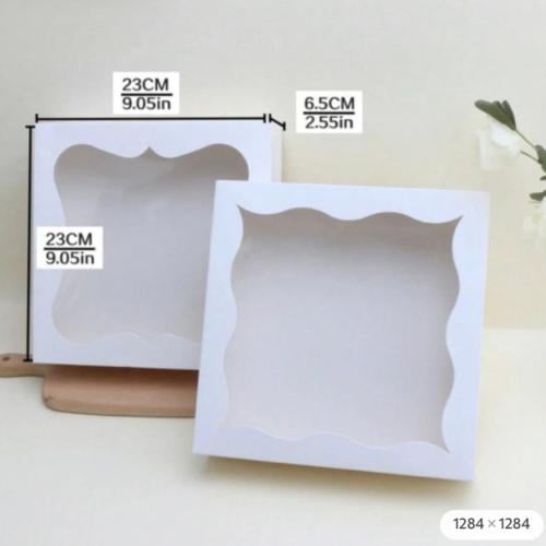 بوكس حلويات ابيض 10قطع