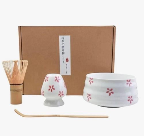 ادوات ماتشا 4 قطع بنقش ورد