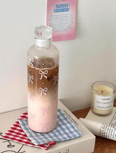 مق بلاستيك ( شكل عشوائي )