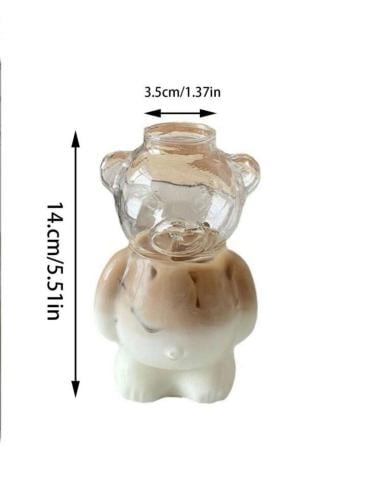 كوب زجاج على شكل دب