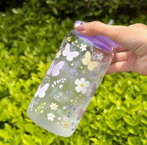 كوب زجاج فراشات غطا بنفسجي