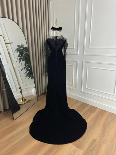 فستان تنفيذ R BOUTIQIE