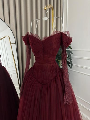 فستان تنفيذ R BOUTIQUE