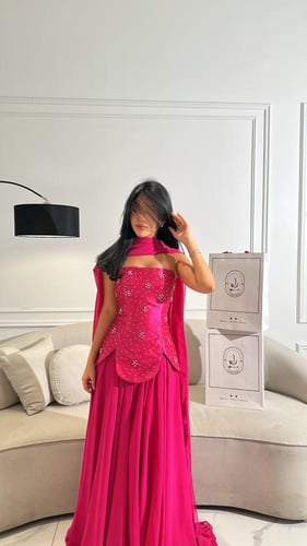 فستان R BOUTIQUE تسليم فوري