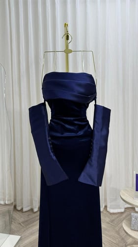 فستان تنفيذ R BOUTIQUE