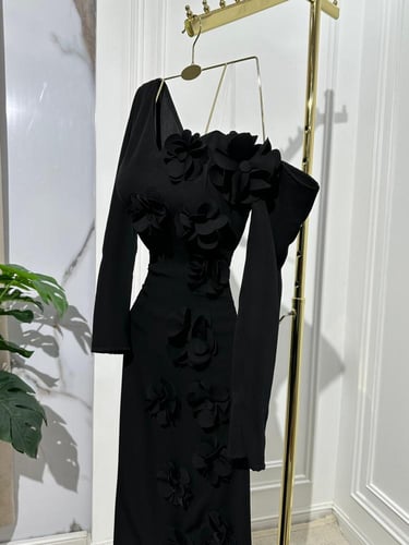 فستان تنفيذ R BOUTIQUE